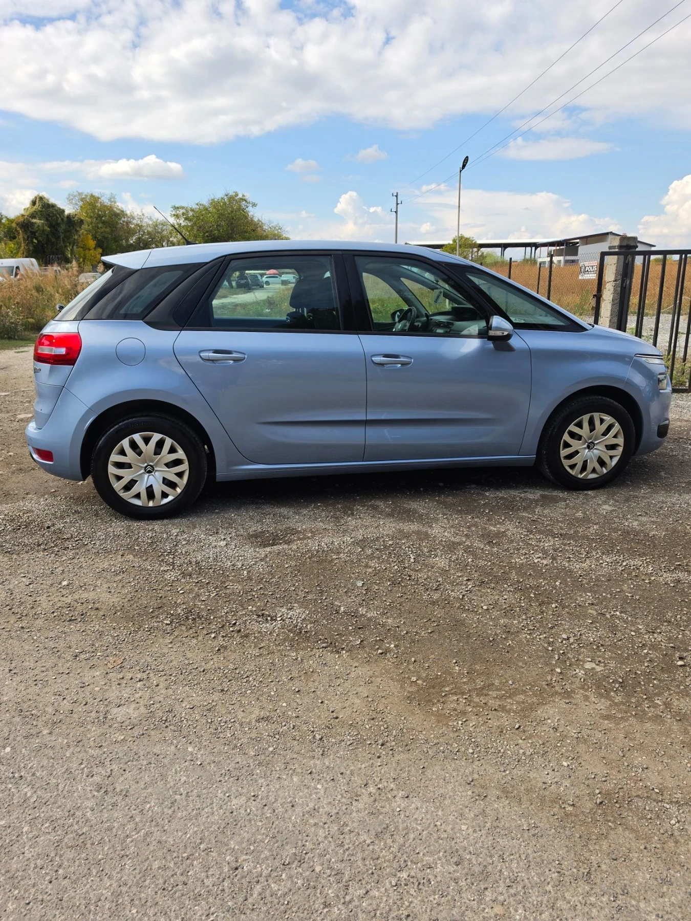 Citroen C4 Picasso, снимка 4 - Автомобили и джипове - 56721533