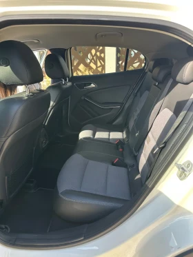 Mercedes-Benz GLA 220, снимка 10