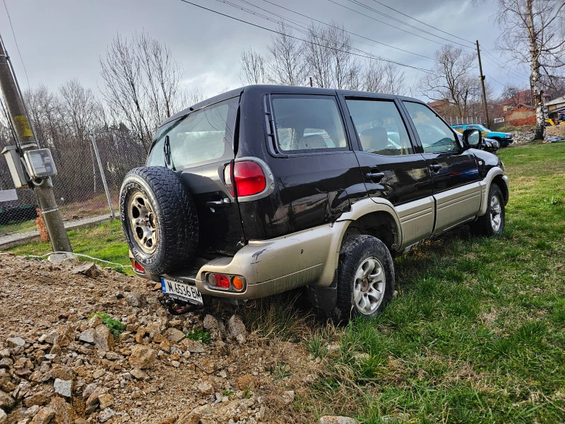 Nissan Terrano 2.7 бош система !, снимка 3 - Автомобили и джипове - 46644874