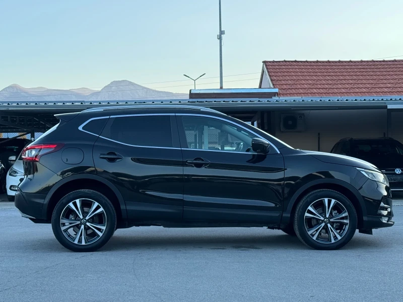 Nissan Qashqai 1.7DCI 4х4 АВТОМАТ ПАНОРАМА, снимка 5 - Автомобили и джипове - 47907017