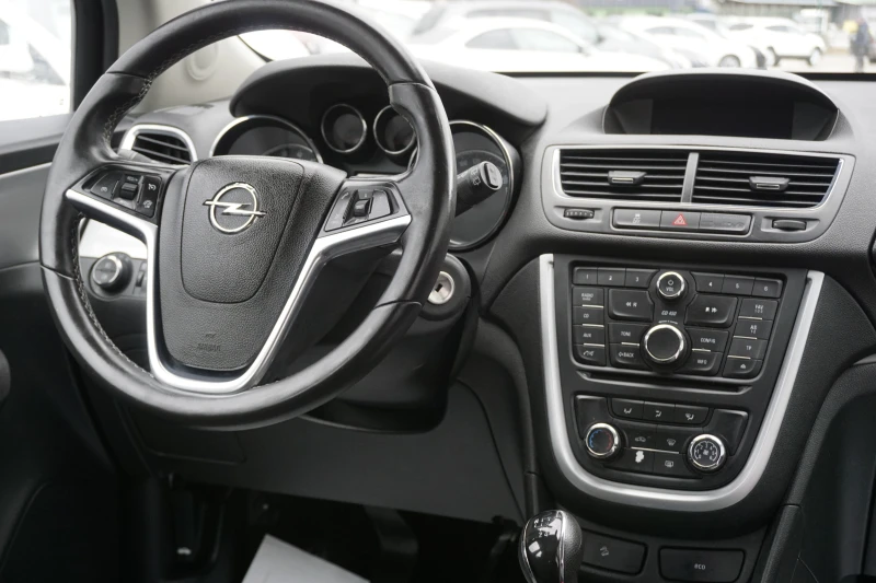 Opel Mokka 1.6/99000км/ГАЗОВА УРЕДБА, снимка 15 - Автомобили и джипове - 48043998