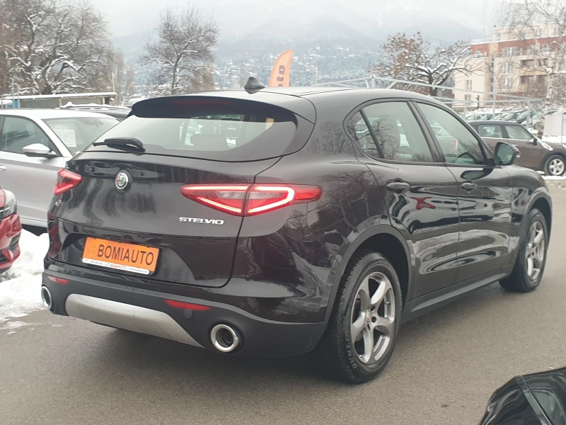 Alfa Romeo Stelvio 2.2D* EXECUTIVE* Q4* 4X4* EURO6B* 210k.c.* ПАНОРАМ, снимка 2 - Автомобили и джипове - 48667377