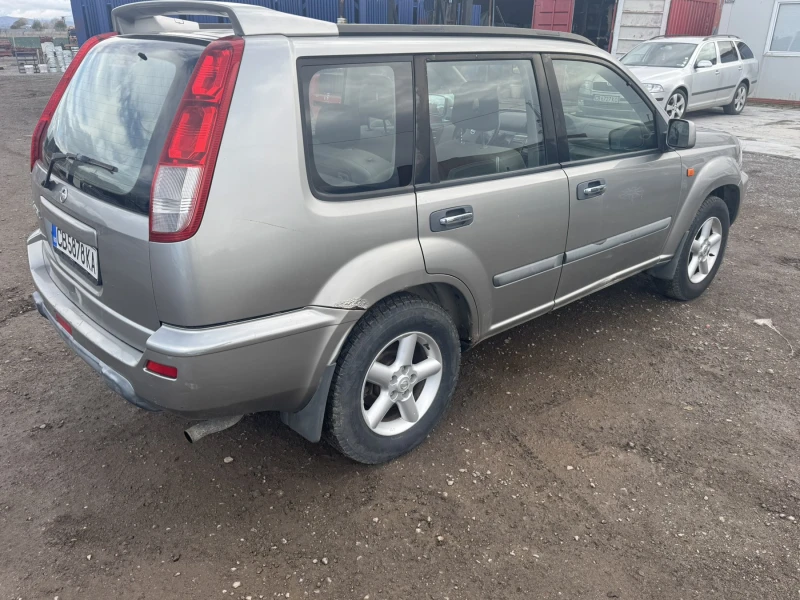 Nissan X-trail, снимка 6 - Автомобили и джипове - 52635522