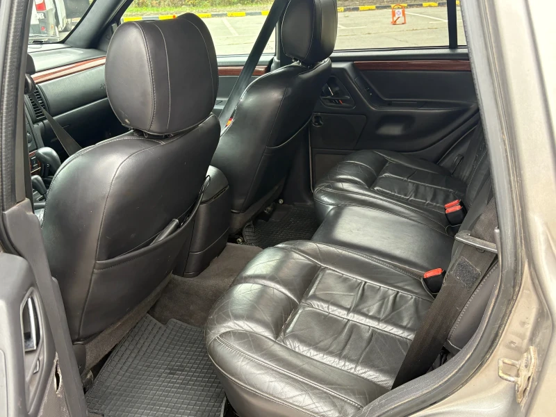 Jeep Grand cherokee, снимка 7 - Автомобили и джипове - 52530329