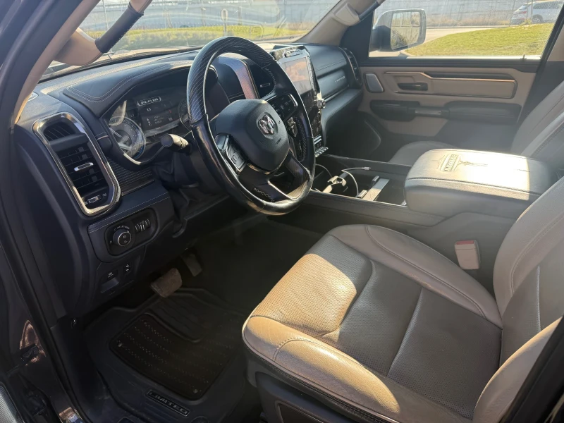 Dodge RAM 1500 Limited, снимка 8 - Автомобили и джипове - 52856759