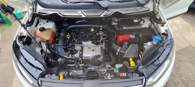 Ford EcoSport, снимка 13 - Автомобили и джипове - 53401330