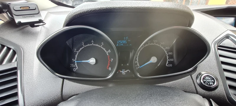 Ford EcoSport, снимка 12 - Автомобили и джипове - 53401330