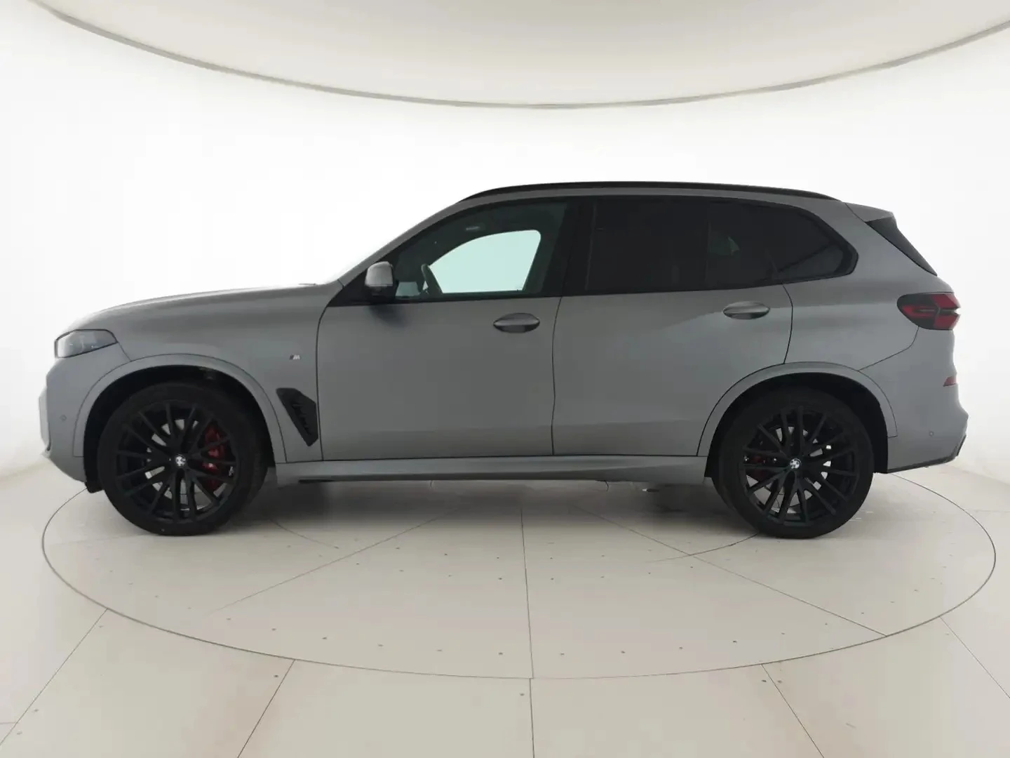 BMW X5 4.0d xDrive M Sport Packet - изображение 2