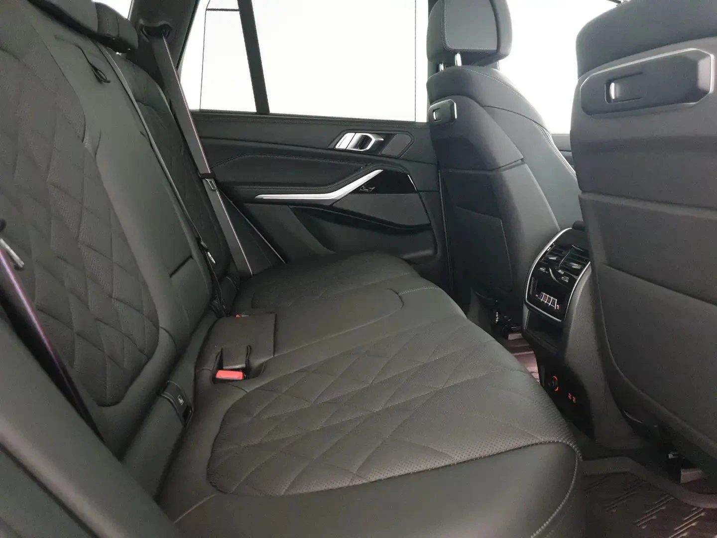 BMW X5 4.0d xDrive M Sport Packet - изображение 6