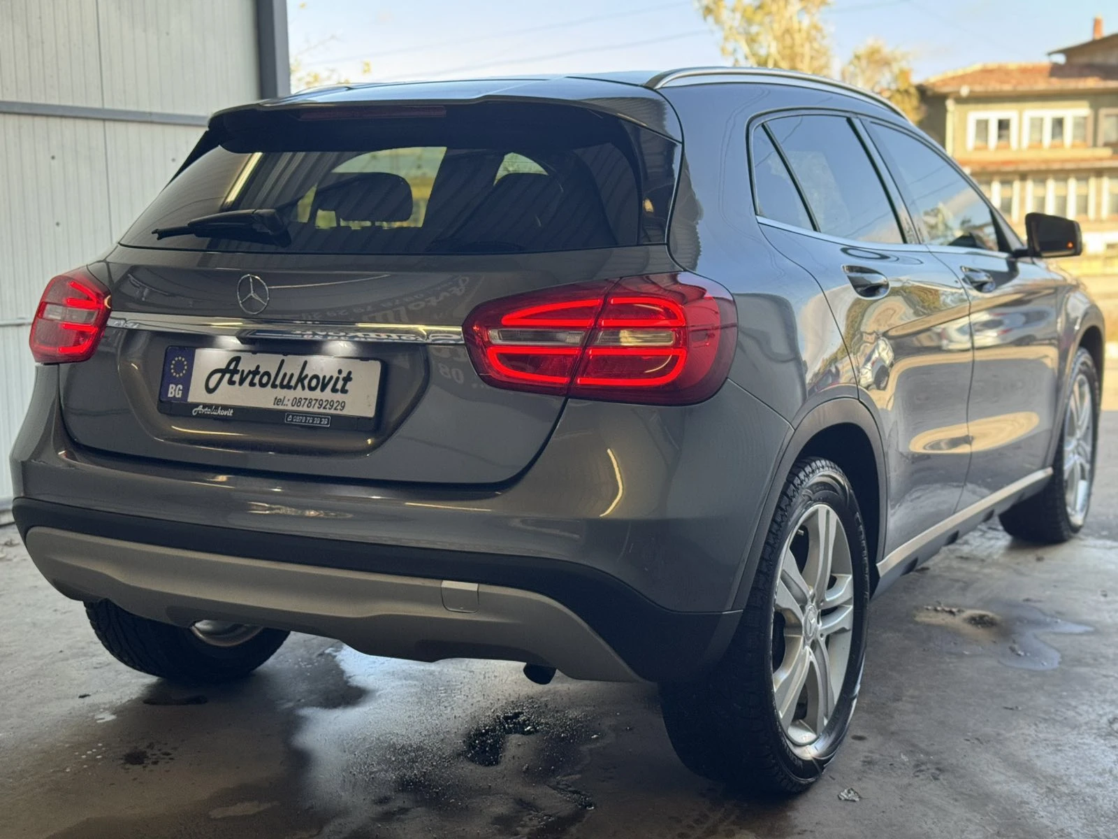Mercedes-Benz GLA 250  4-MATIC - изображение 6