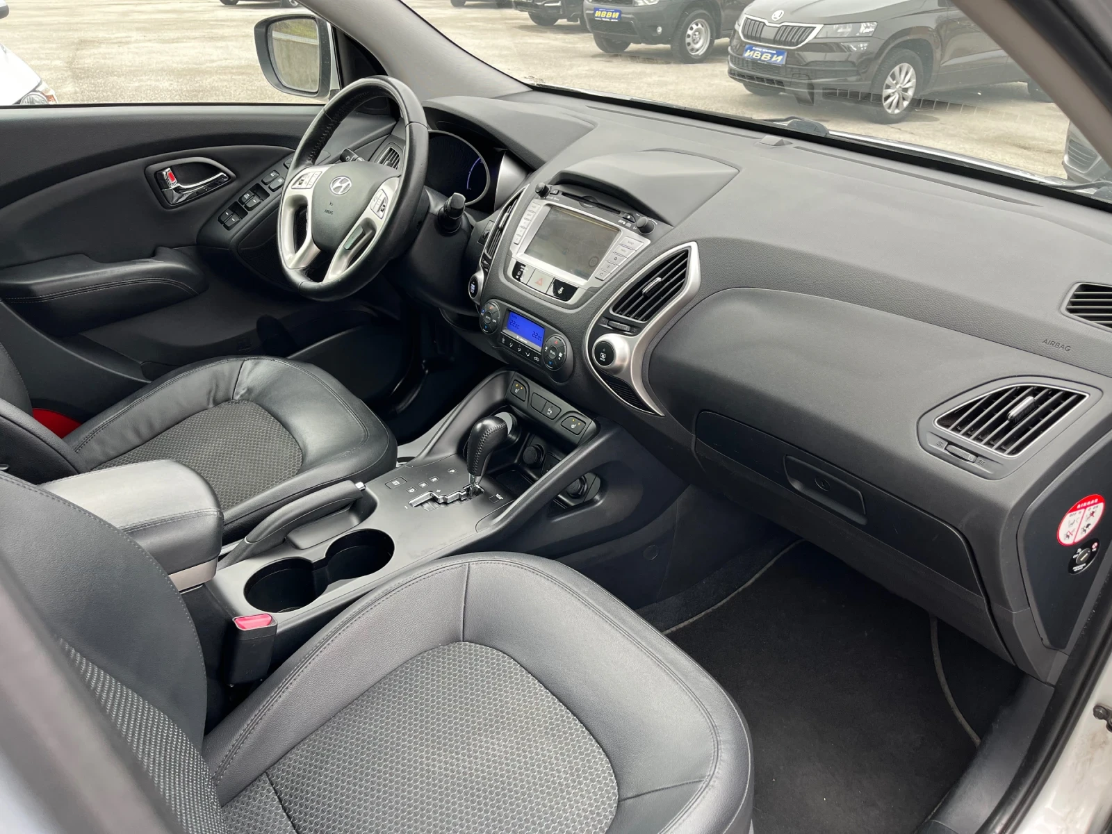 Hyundai IX35 4X4 ��������� KEYLESS NAVI  ������ | Mobile.bg � ����������� 8