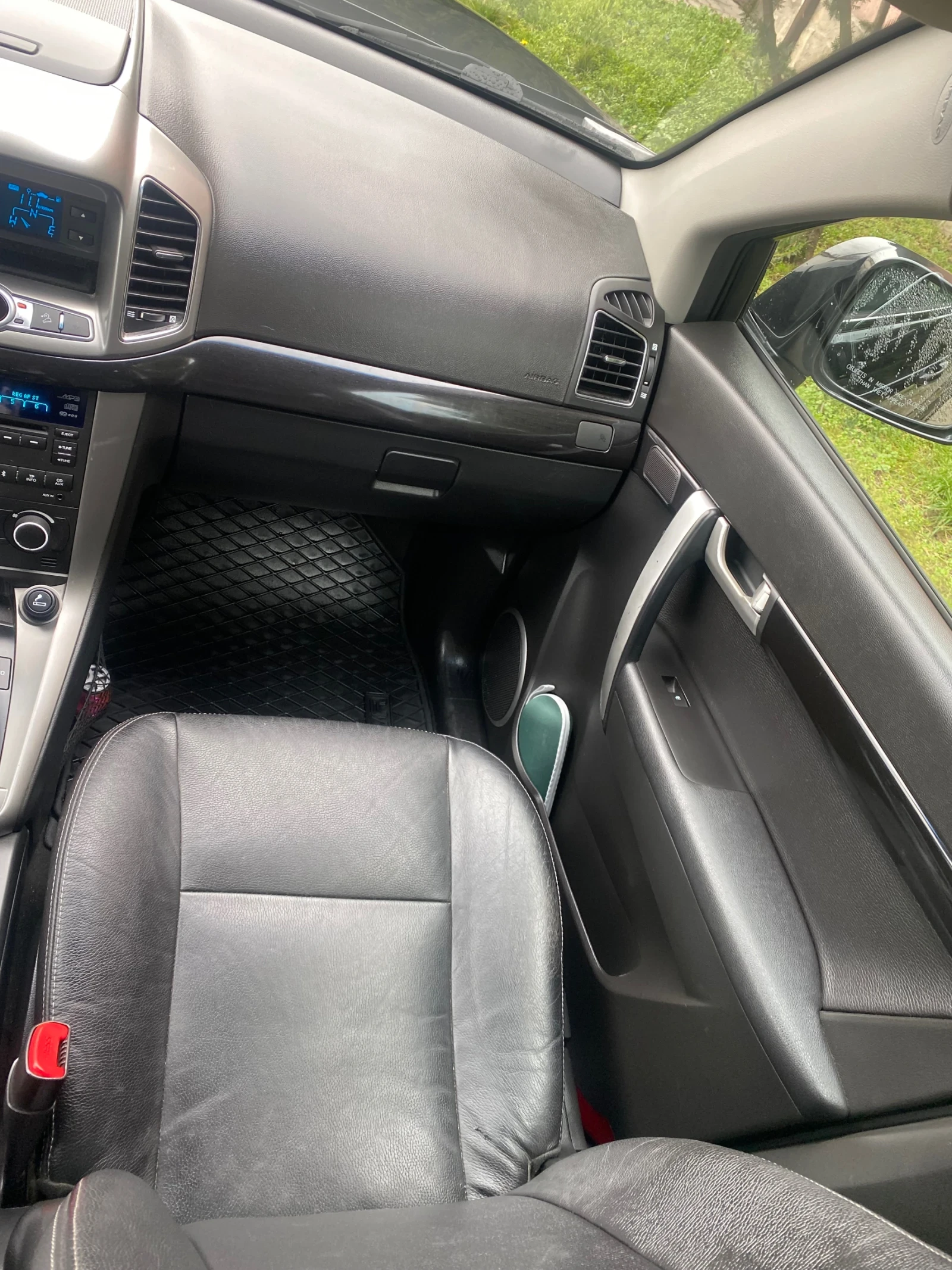 Chevrolet Captiva 2, 2 D купуван нов от БГ, снимка 10 - Автомобили и джипове - 54073722