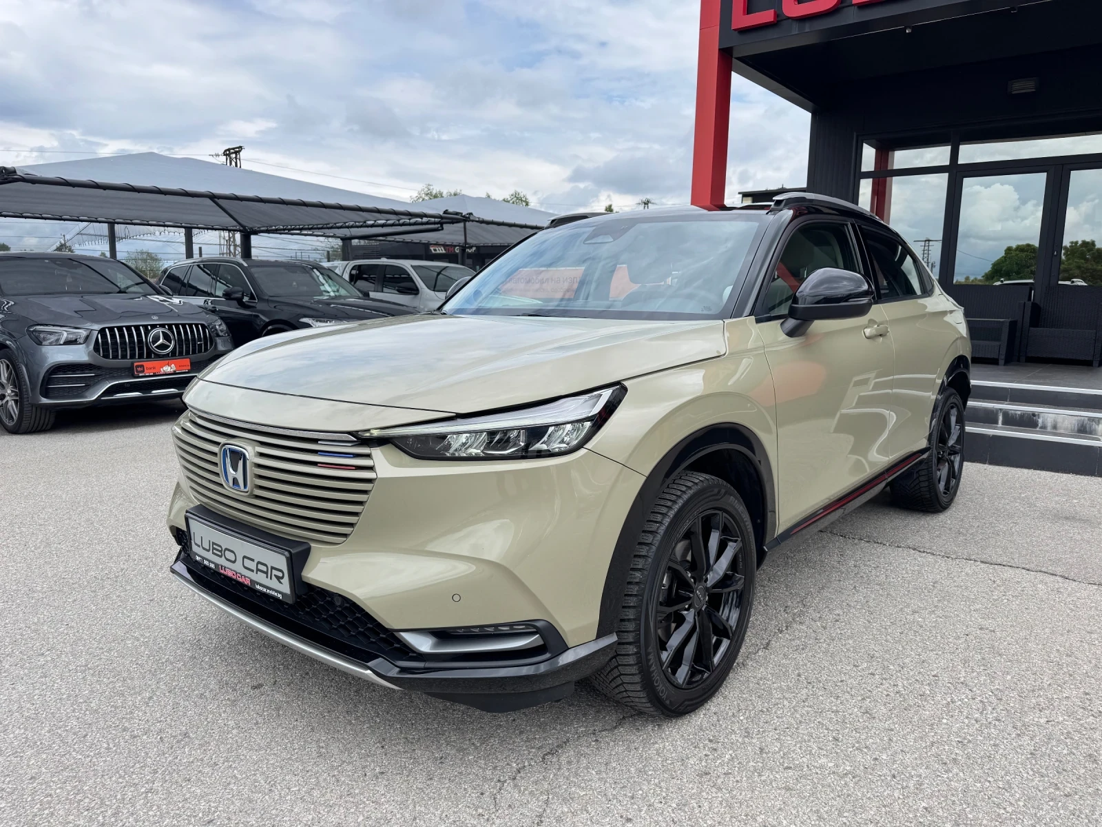 Honda Hr-v HYBRID-FULL LED-KEYLESS-BLIND SPOT-ПОДГРЕВ-FULL, снимка 2 - Автомобили и джипове - 54653362
