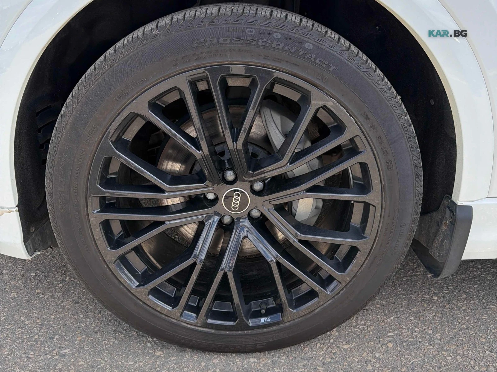 Audi Q8 TECHNIIK РЕГИСТРАЦИЯ & АВТО КРЕДИТ, снимка 11 - Автомобили и джипове - 54751229