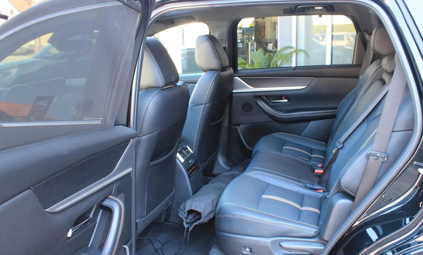 Mazda CX-80 HOMURA/328HP/AWD/7S/PANO/HUD/MEMO/360/BOSE/462q, снимка 13 - Автомобили и джипове - 55056463