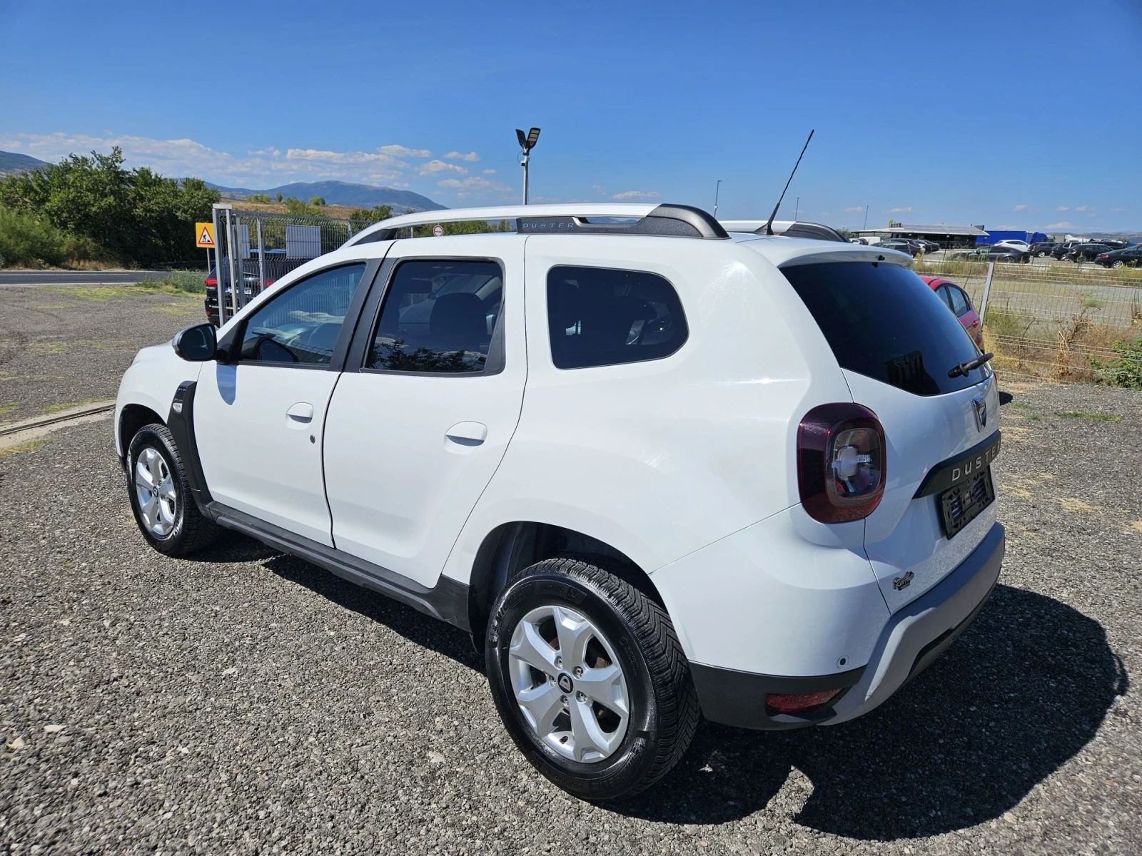 Dacia Duster 1.5dci 4x4 Euro6 Facelift | Mobile.bg � ����������� 3