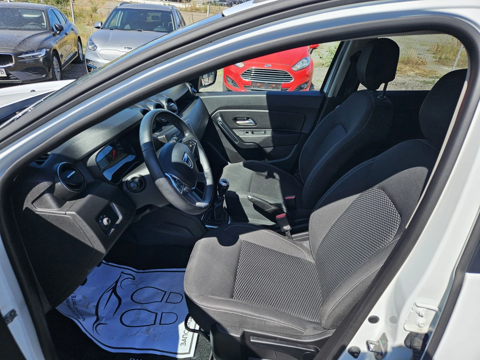 Dacia Duster 1.5dci 4x4 Euro6 Facelift | Mobile.bg � ����������� 10