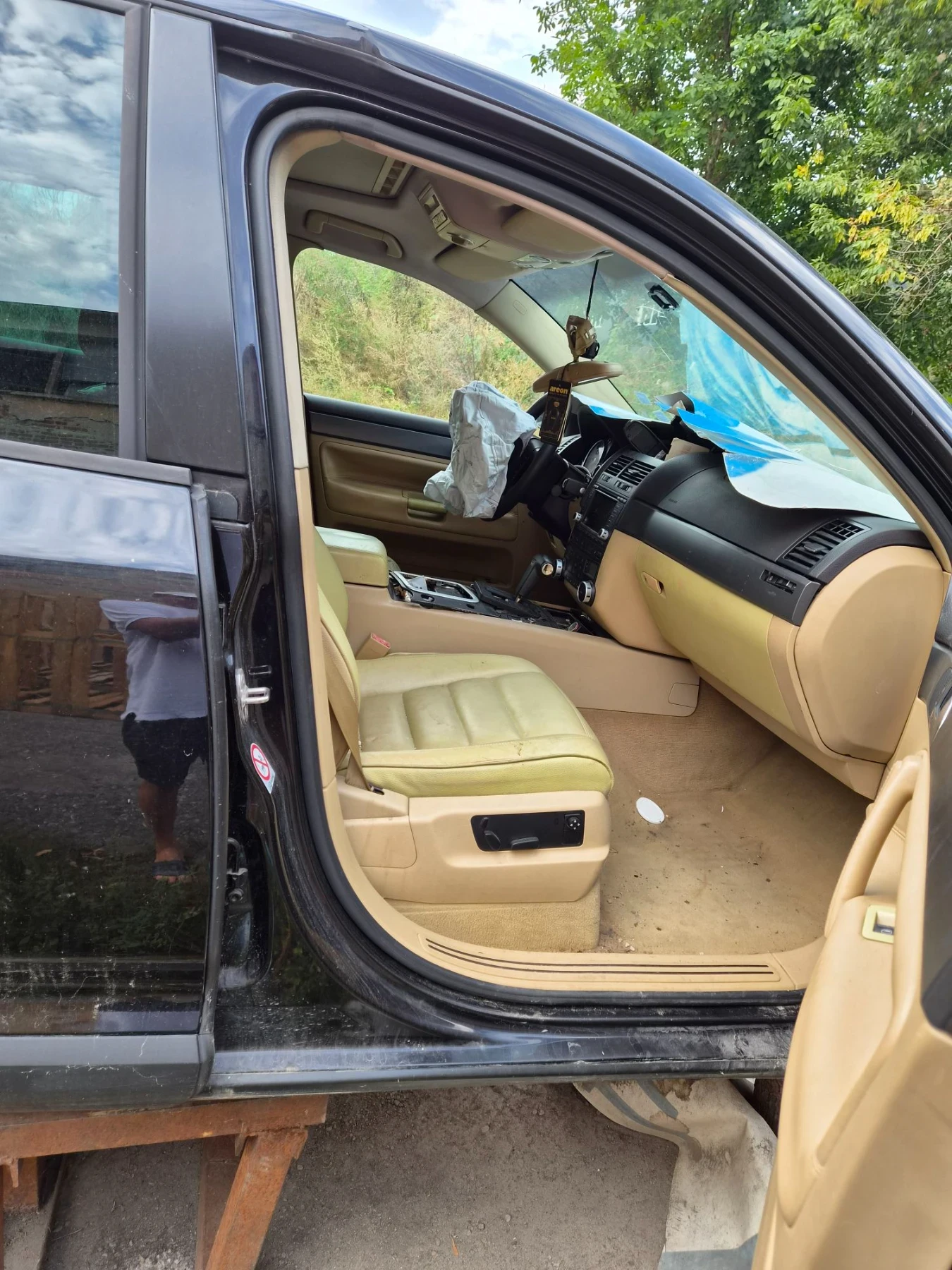 VW Touareg 3000, снимка 3 - Автомобили и джипове - 55907937