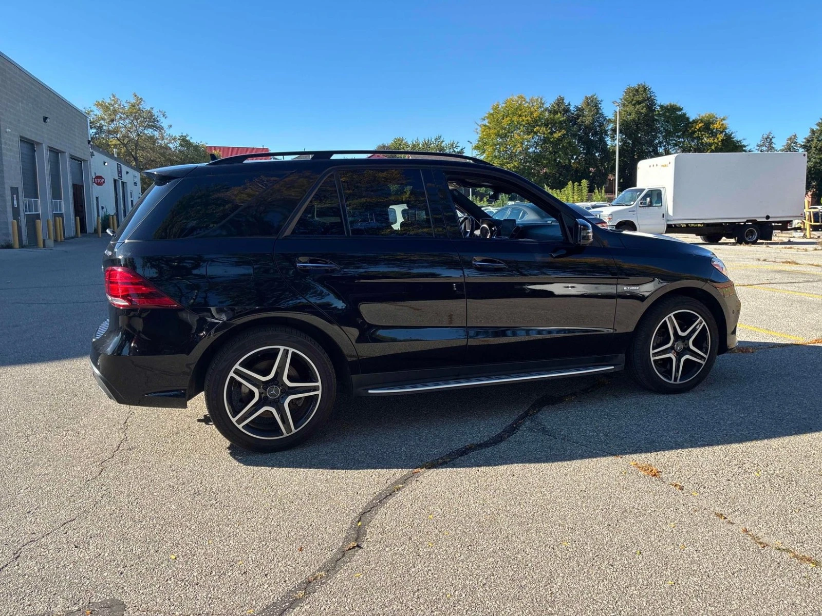 Mercedes-Benz GLE 43 AMG АвтоКредит* (ЦЕНА ДО БГ), снимка 4 - Автомобили и джипове - 56228684
