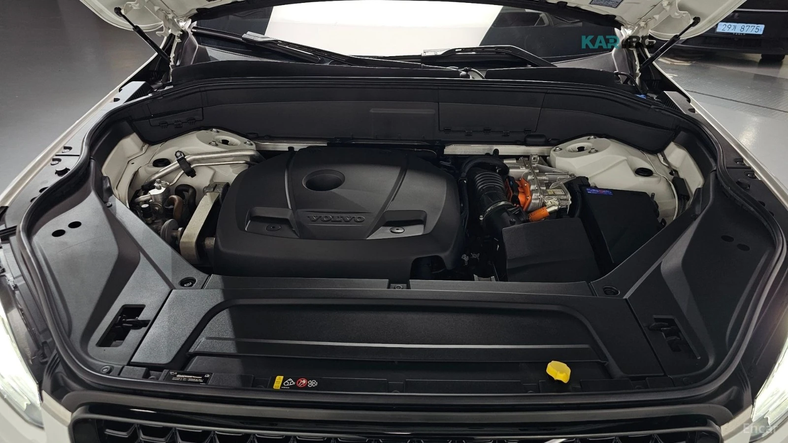 Volvo Xc90 VOLVOT8 R-DESIGN/AWD/360 /HUD/����/����� | Mobile.bg � ����������� 5