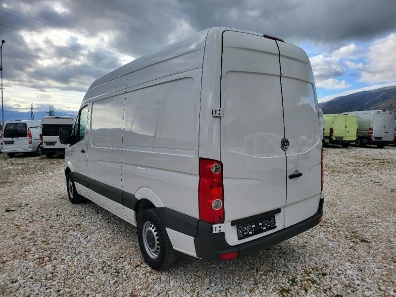 VW Crafter, снимка 3 - Бусове и автобуси - 40254770