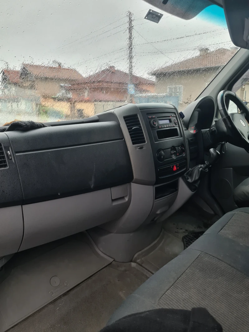 VW Crafter, снимка 8 - Бусове и автобуси - 48177204