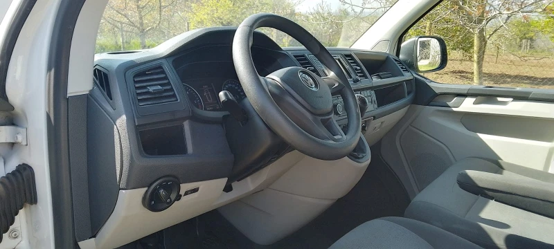 VW T6, снимка 8 - Бусове и автобуси - 51759761