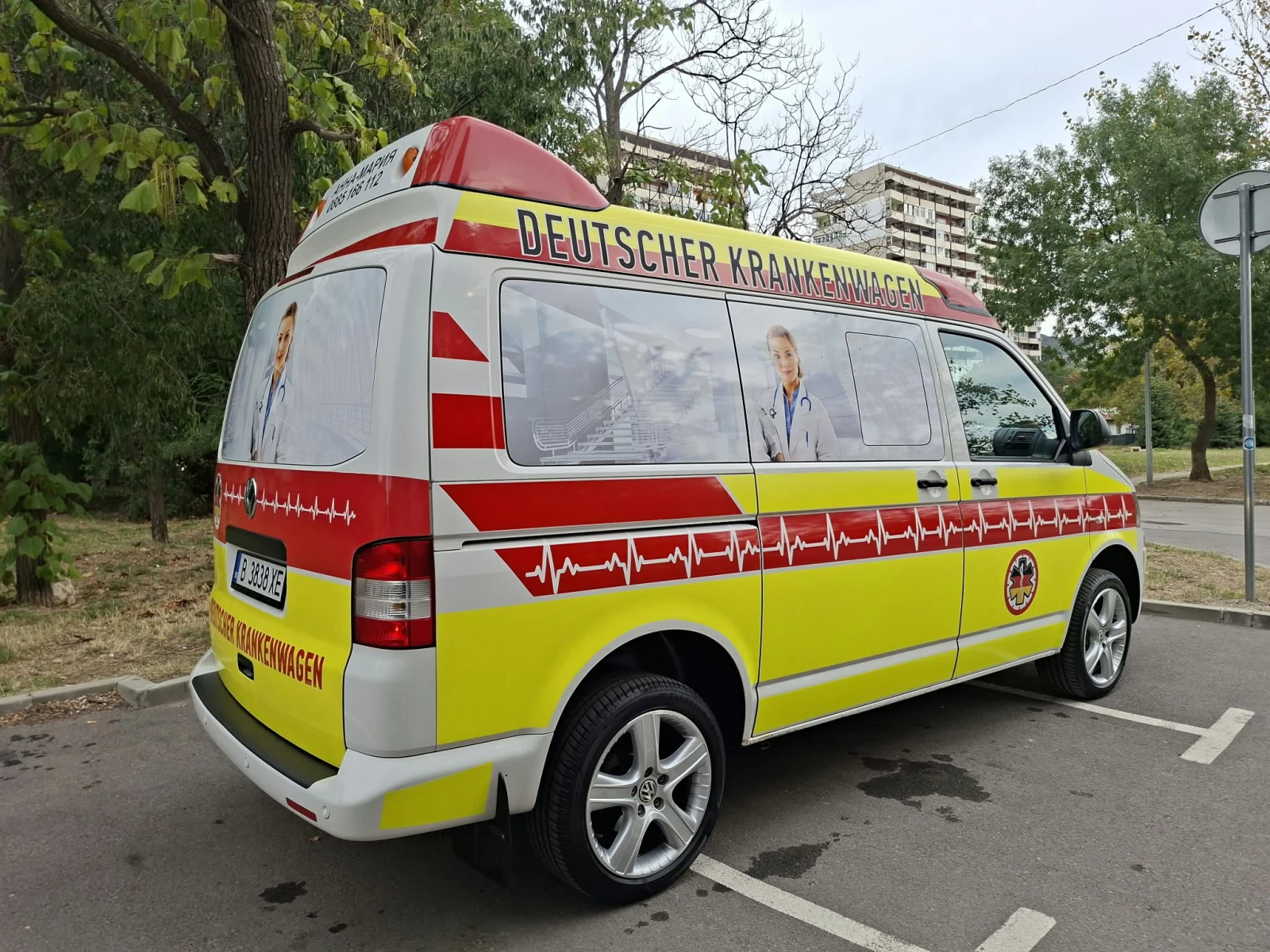 VW Transporter T5.1 facelift 2.0 TDI , снимка 5 - Бусове и автобуси - 56220651