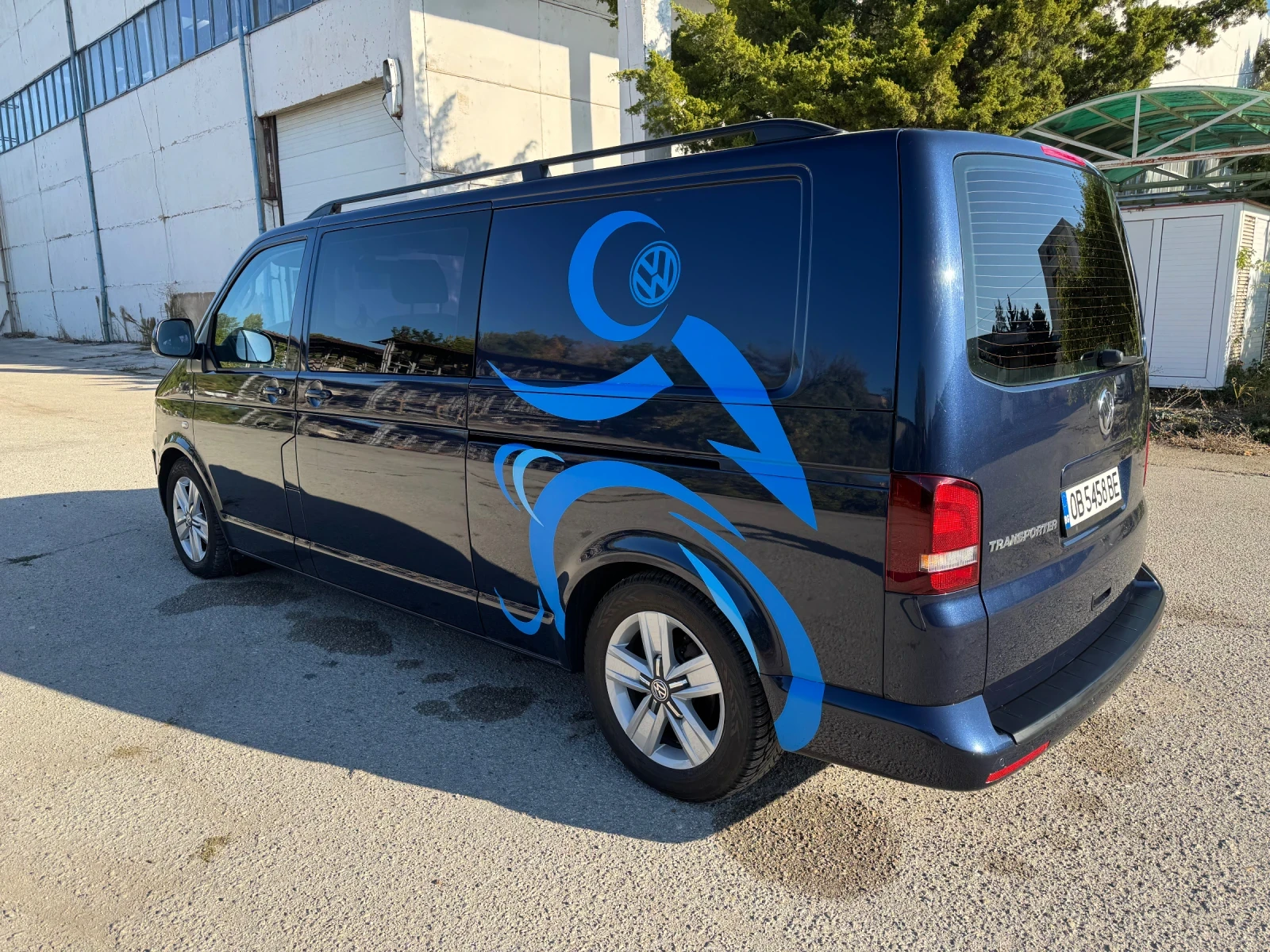 VW Transporter Т5 Highline Facelift , снимка 7 - Бусове и автобуси - 56460066