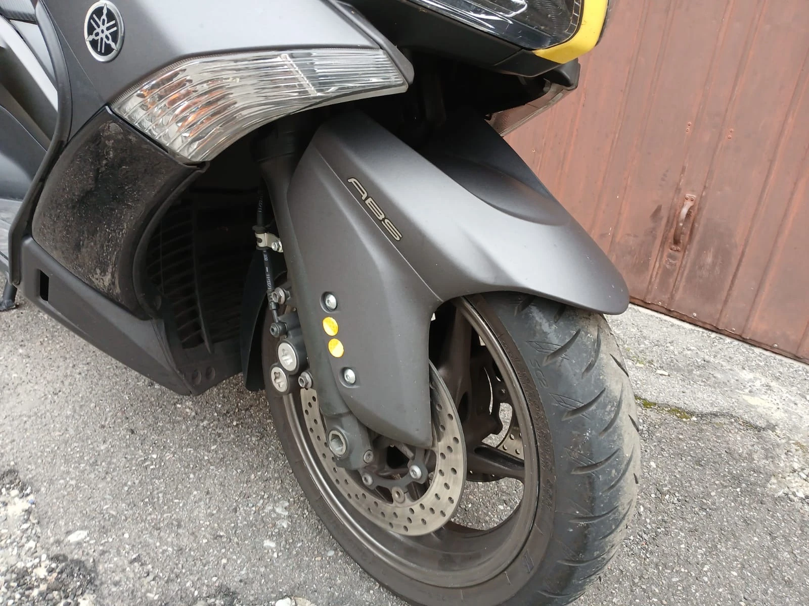 Yamaha T-max 530i ABS Akrapovic, снимка 11 - Мотоциклети и мототехника - 53718784