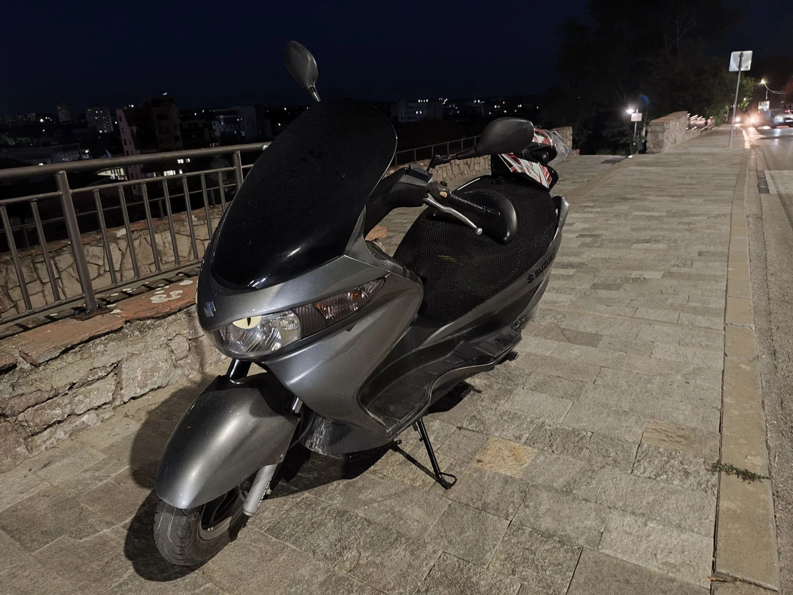 Suzuki Burgman 200i, снимка 8 - Мотоциклети и мототехника - 55689667