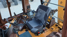 Трактор CASE IH 580 Т.Челен товарач, снимка 10