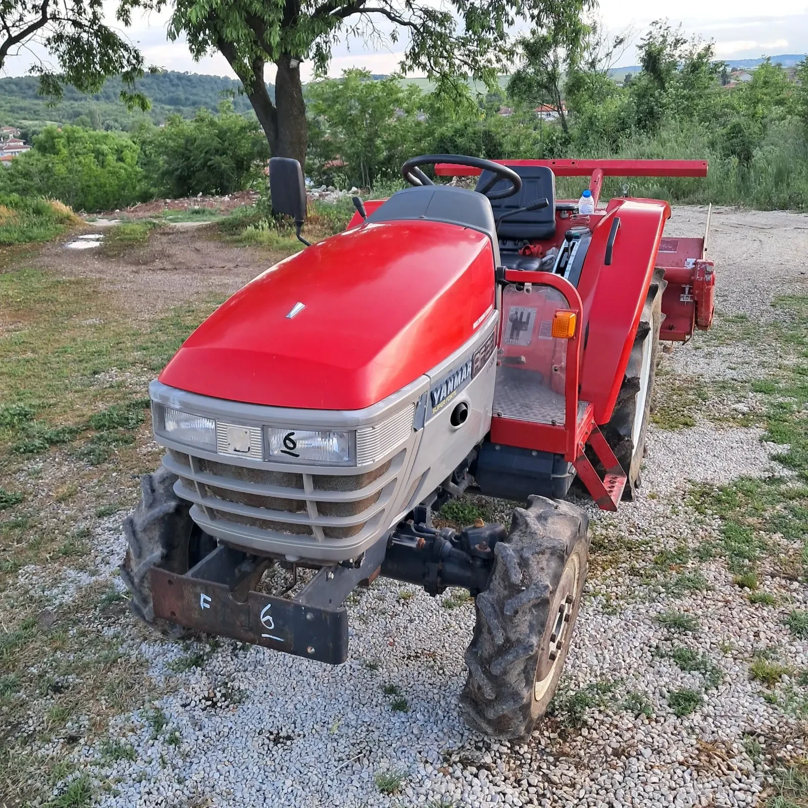 Трактор Yanmar AF 22 с фреза и плуг 