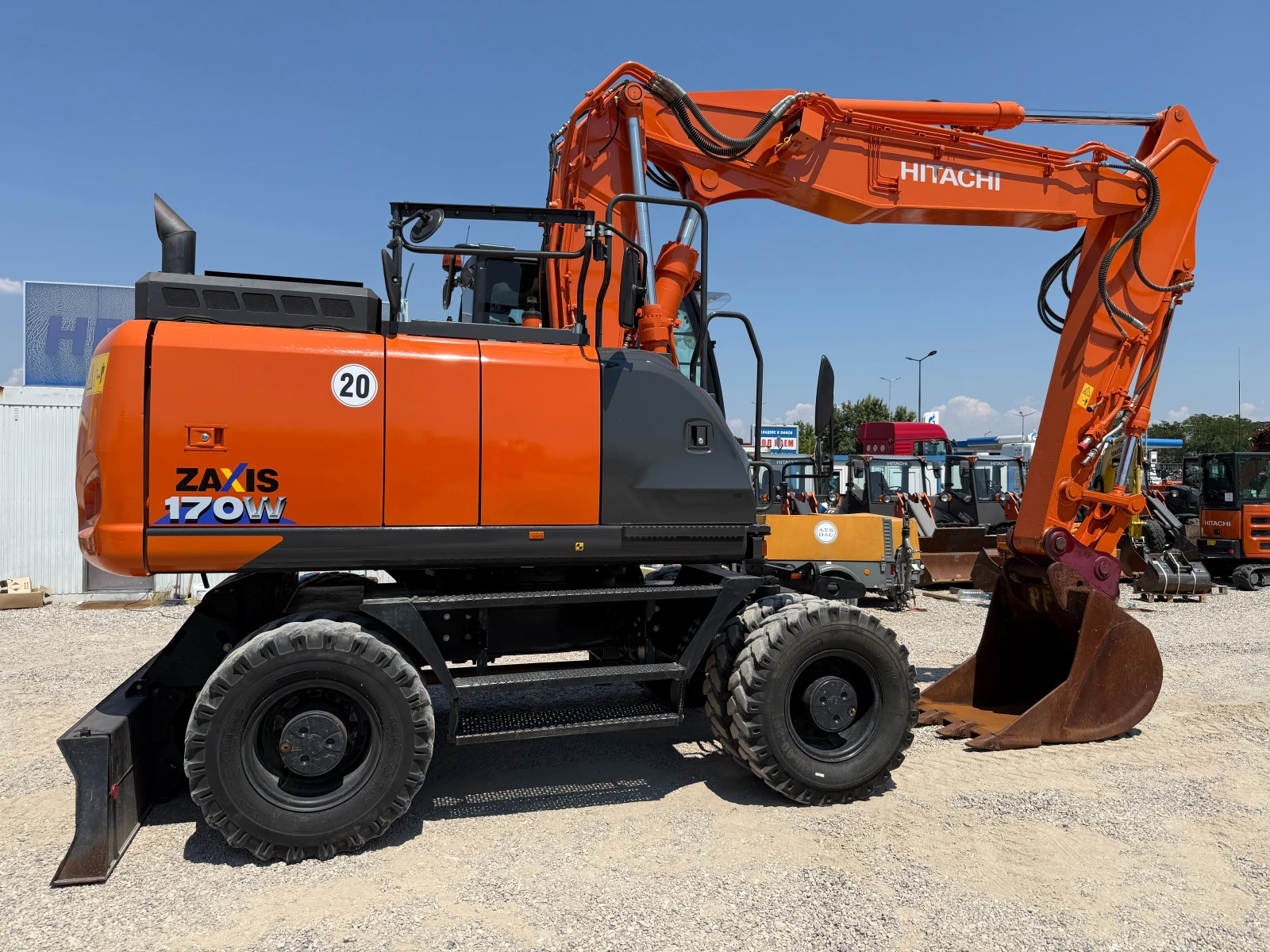 ����� Hitachi ZX 170 W-6 | Mobile.bg � ����������� 13