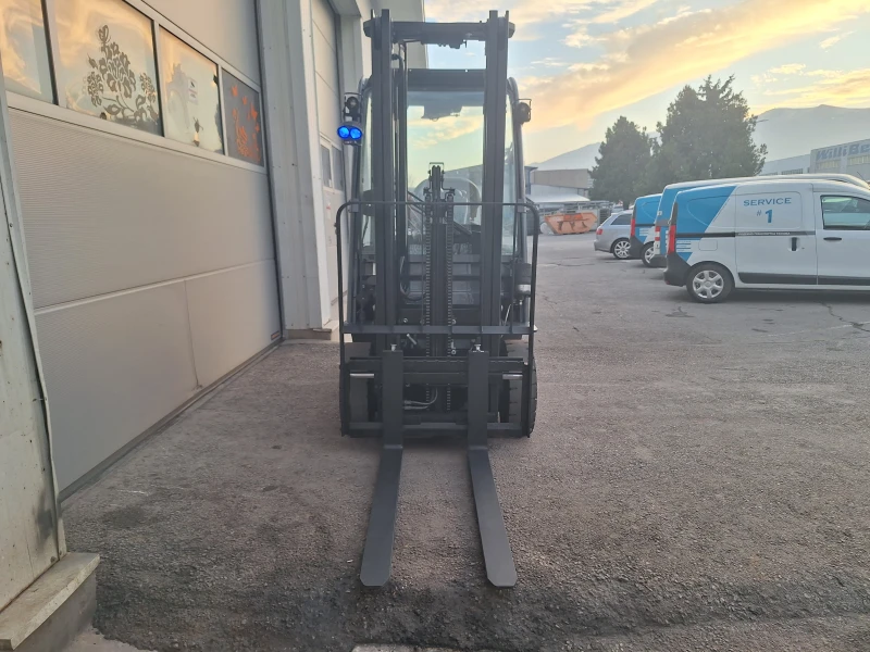 Мотокар Toyota 02-8FGF18, снимка 4 - Индустриална техника - 52830382