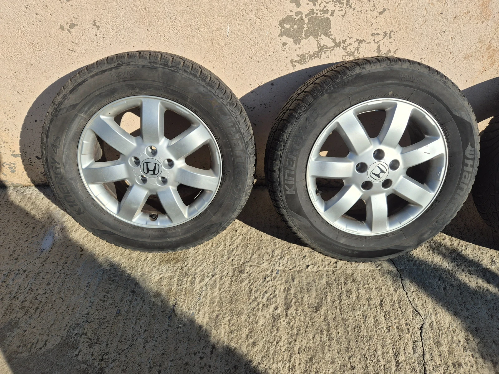 ���� � ������ 225/65R17 �� Honda | Mobile.bg � ����������� 2
