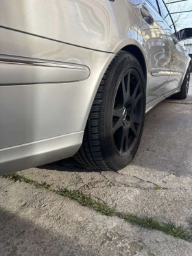 Mercedes-Benz E 320, снимка 8