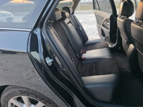 Toyota Avensis 1.8 Vvti FaceLift Навигация Алкантара Камера Евро5, снимка 9