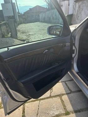 Mercedes-Benz E 320 - 4500 € / 8801.24 лв. - 44507040 11