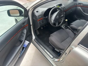 Toyota Avensis 2.2 d-cat - 2666 € / 5214.24 лв. - 88111633 7
