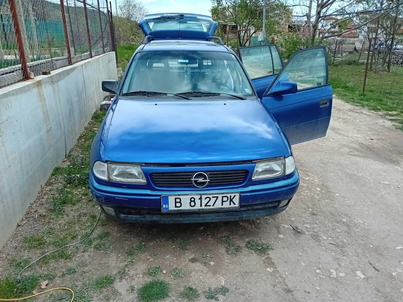 Opel Astra, снимка 1 - Автомобили и джипове - 47279690