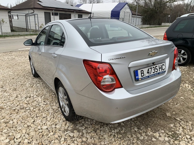 Chevrolet Aveo, снимка 2 - Автомобили и джипове - 47957049