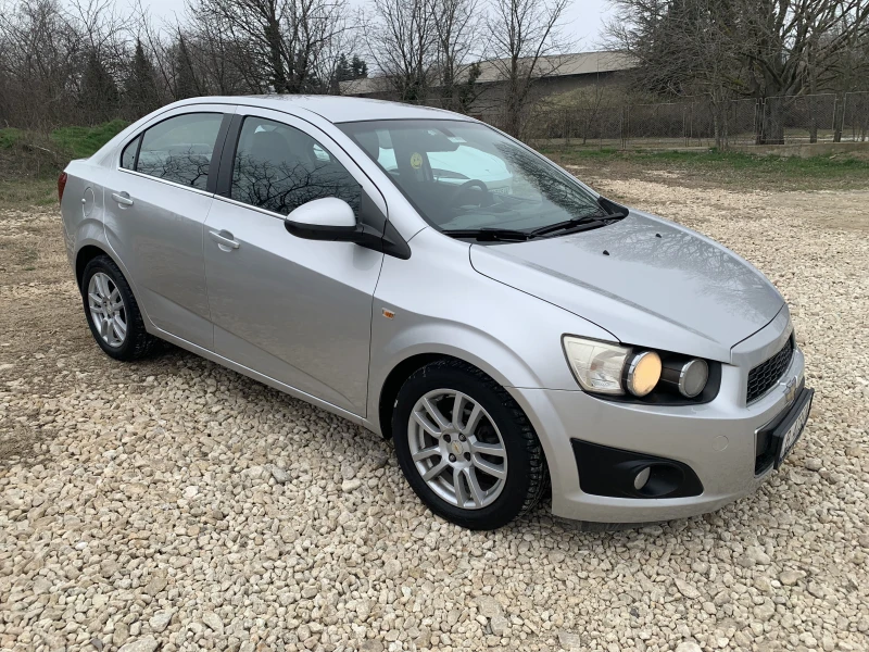 Chevrolet Aveo, снимка 4 - Автомобили и джипове - 47957049