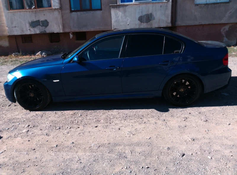 BMW 330 m sport paket, снимка 4 - Автомобили и джипове - 47990004