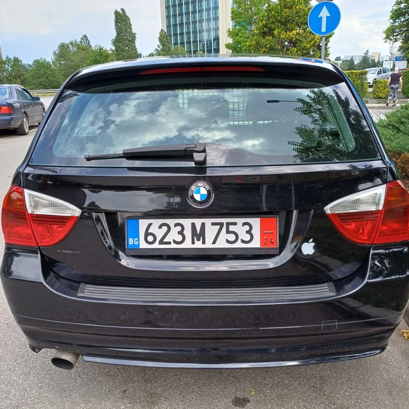 BMW 320, снимка 5 - Автомобили и джипове - 48326747