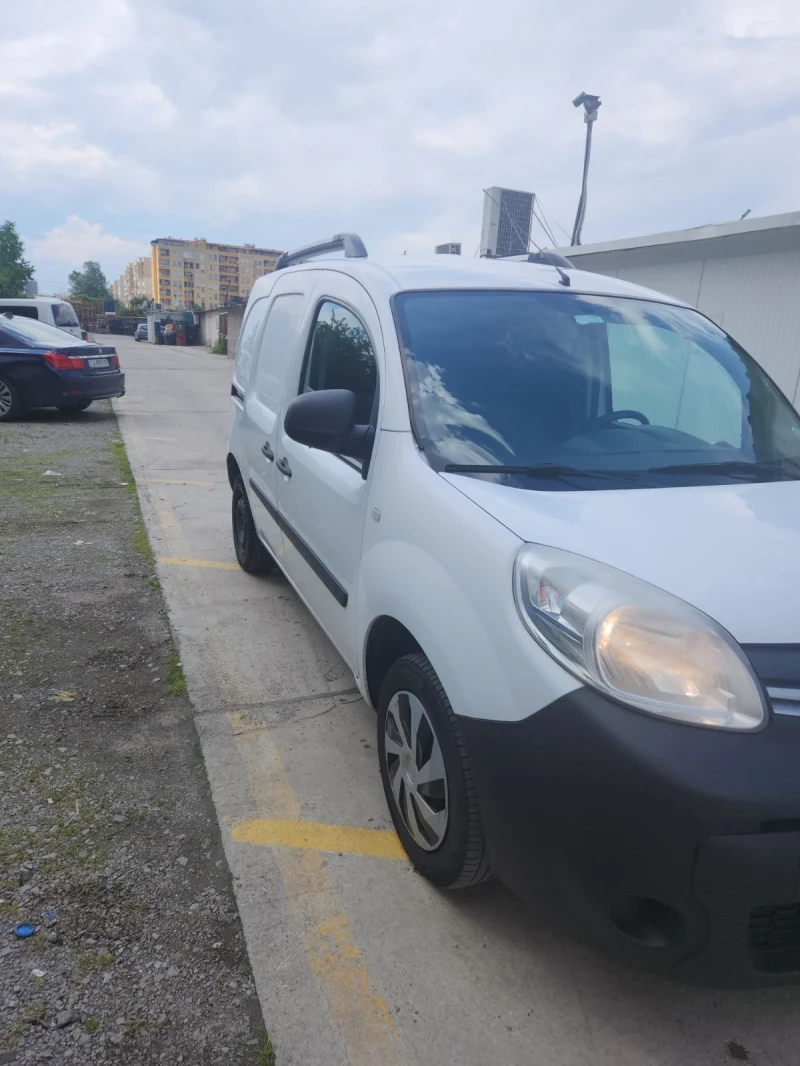 Renault Kangoo Товарен, снимка 1 - Автомобили и джипове - 48564348