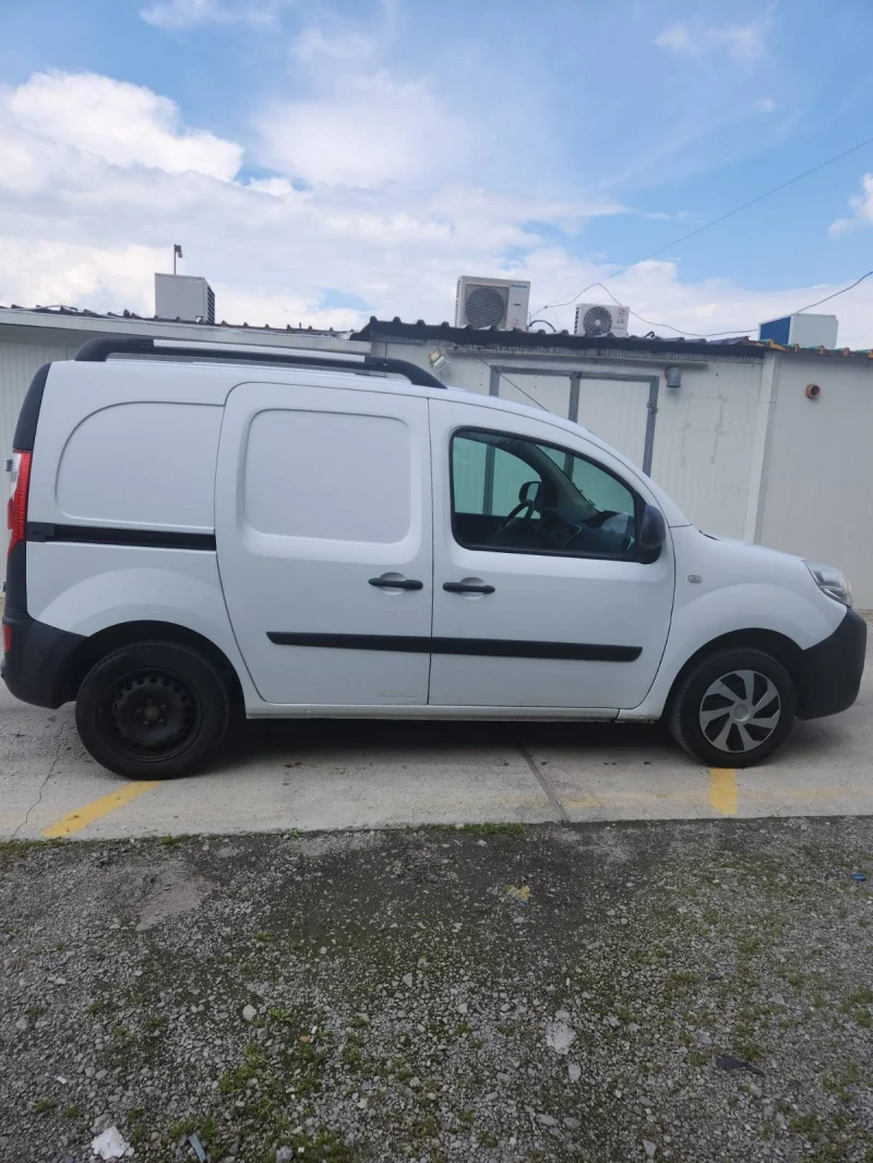 Renault Kangoo Товарен, снимка 5 - Автомобили и джипове - 48564348