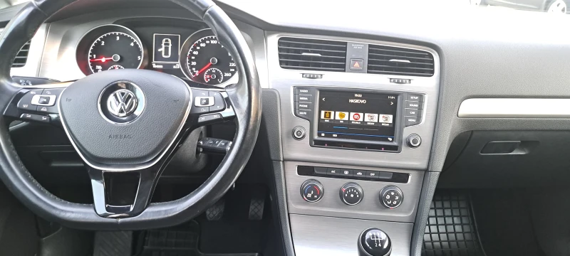 VW Golf &#34;GOLF-7&#34;1.6-TDI-110к.с.* Клима* Фейс* НОВ*, снимка 5 - Автомобили и джипове - 48652282