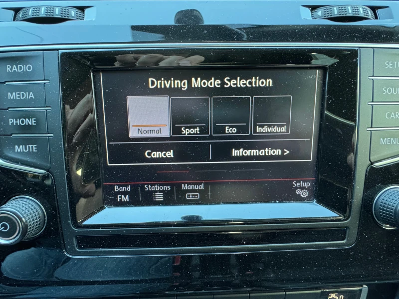 VW Golf 1.4 140 с ремък, снимка 9 - Автомобили и джипове - 52498528