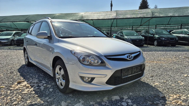 Hyundai I30 1.6CRDI, снимка 5 - Автомобили и джипове - 50821592